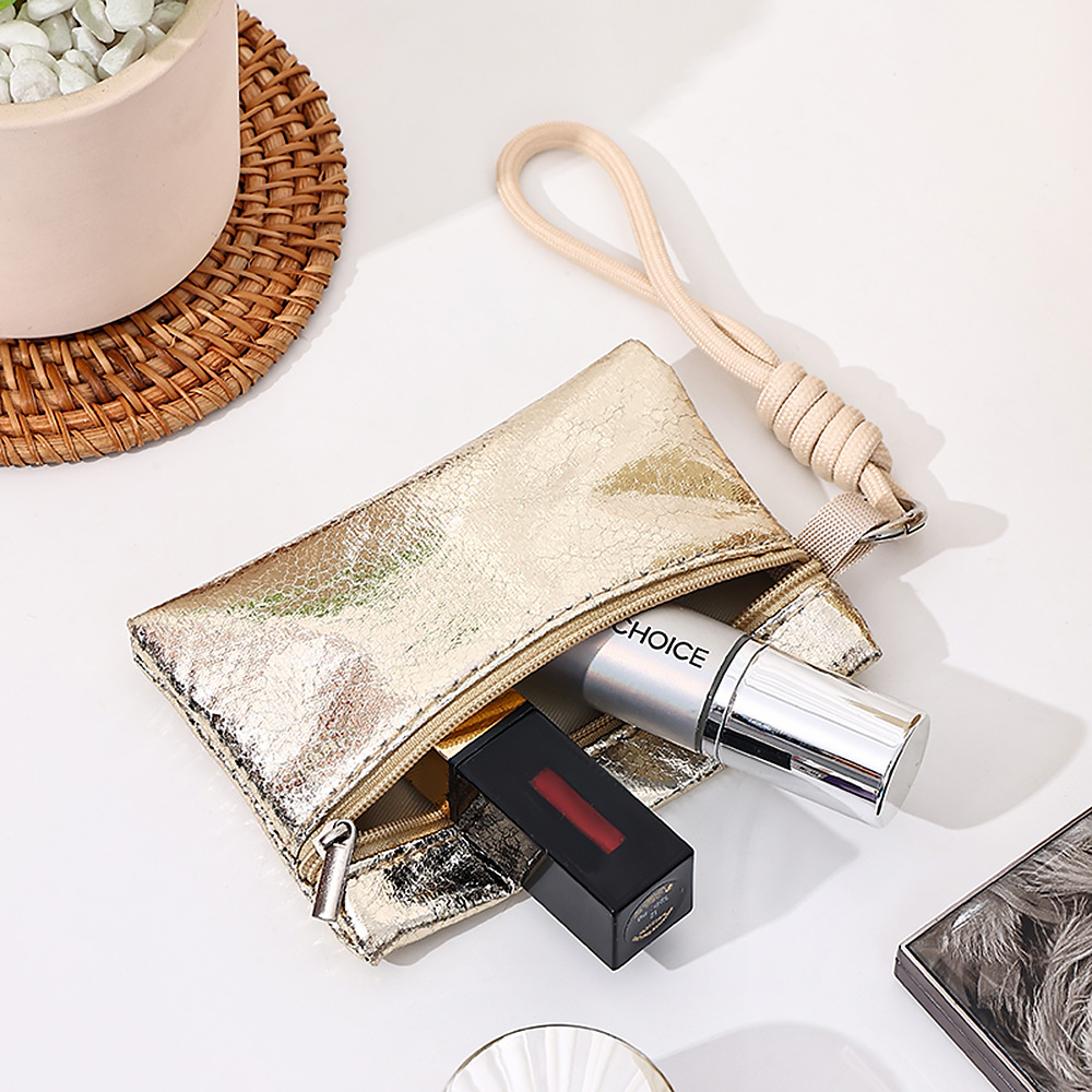 Airfriend Parlak Makyaj Çantas - Luxury Skincare Samples incelemesi ve fiyatı